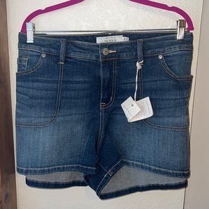 Torrid shorts NWT